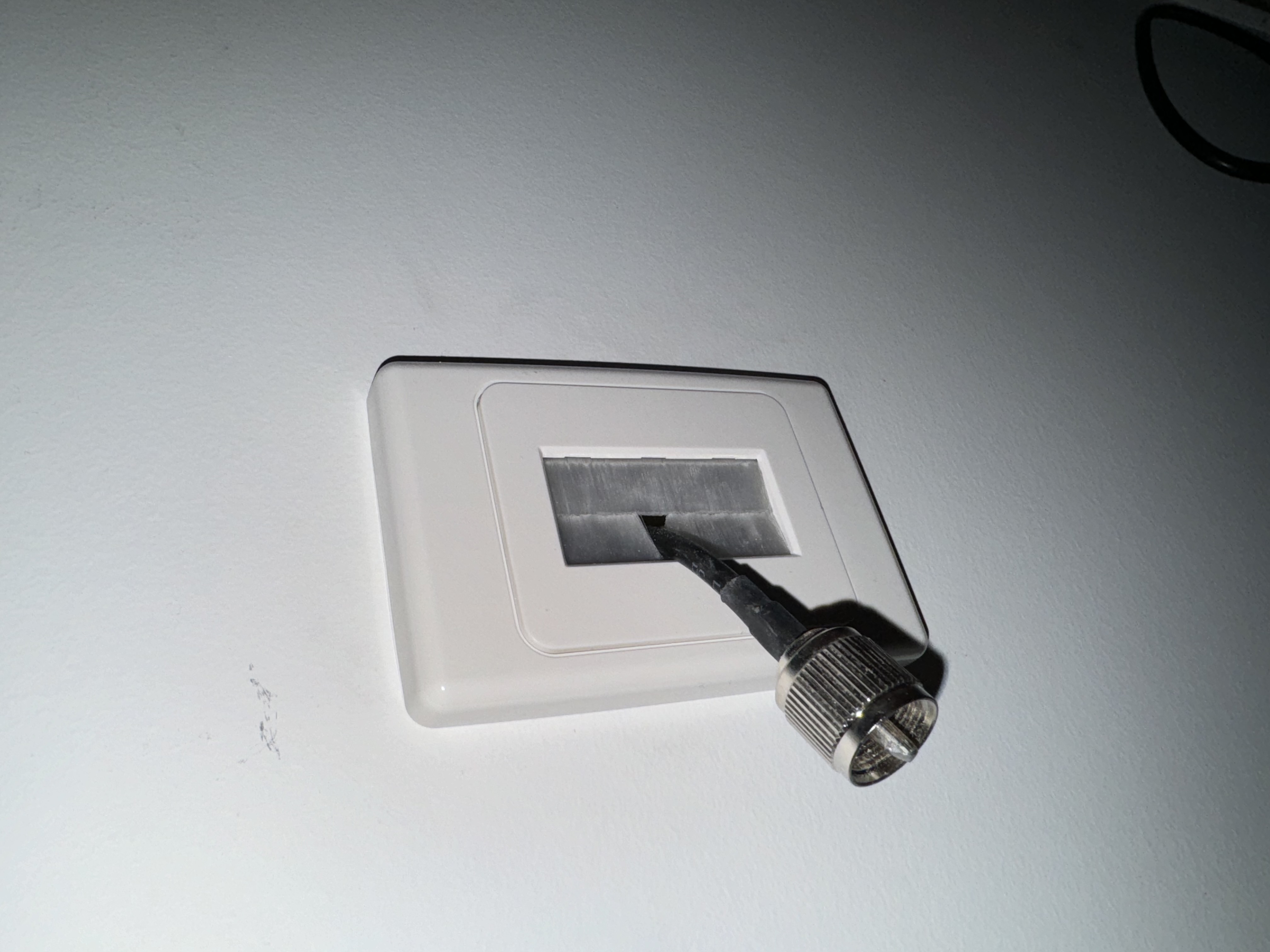 Home HF antenna cabling 10